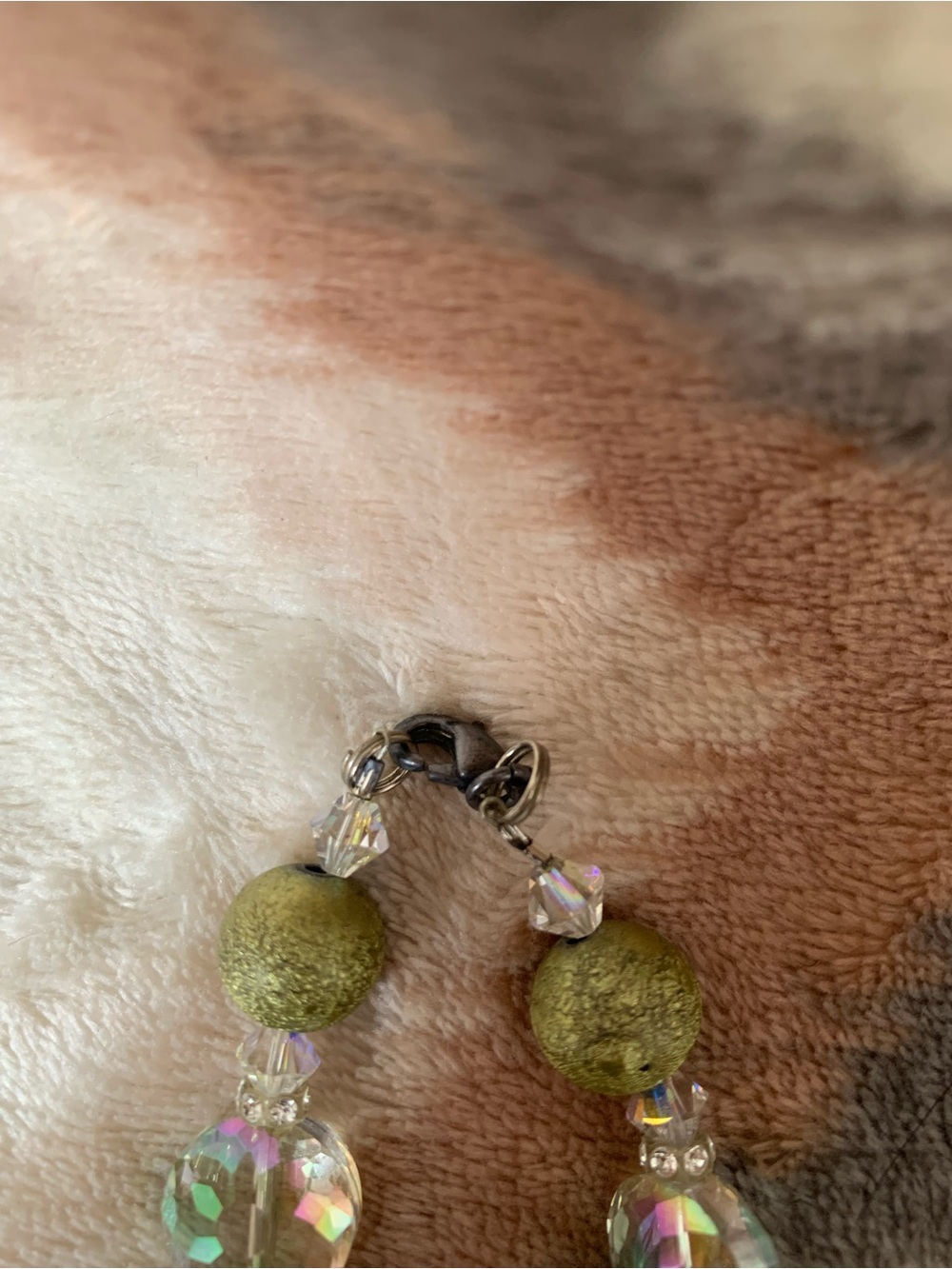 Jewelry - Picture 4 of 8